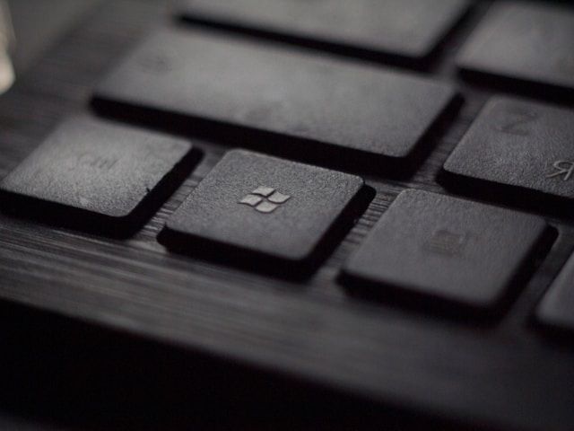 AdGuard’s digest: Microsoft’s nightmarish AI feature, Google’s ad injection, and massive biometric data leak